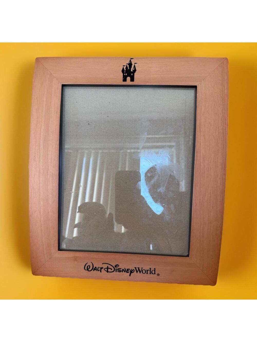 Walt Disney World Wood Picture Frame for 5 x 7 Photo Used [COPY]